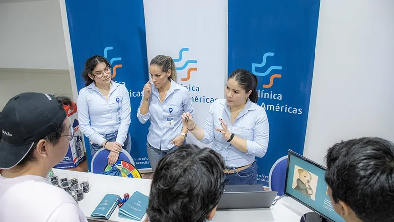 fotos feria empleabilidad (2)