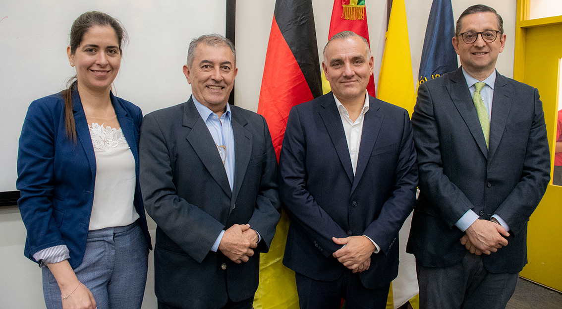 Lee más sobre el artículo UCB Santa Cruz recibe la visita del Embajador de Alemania y refuerza vínculos internacionales