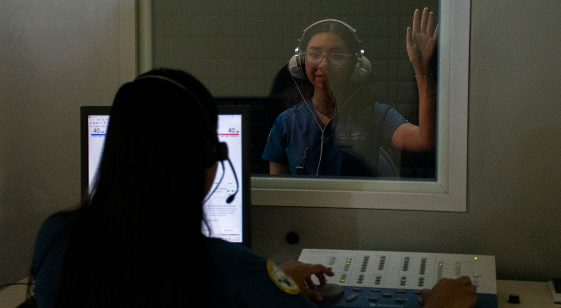 La UCB Santa Cruz inaugura moderno Gabinete de Audiología para la formación de futuros profesionales en Fonoaudiología