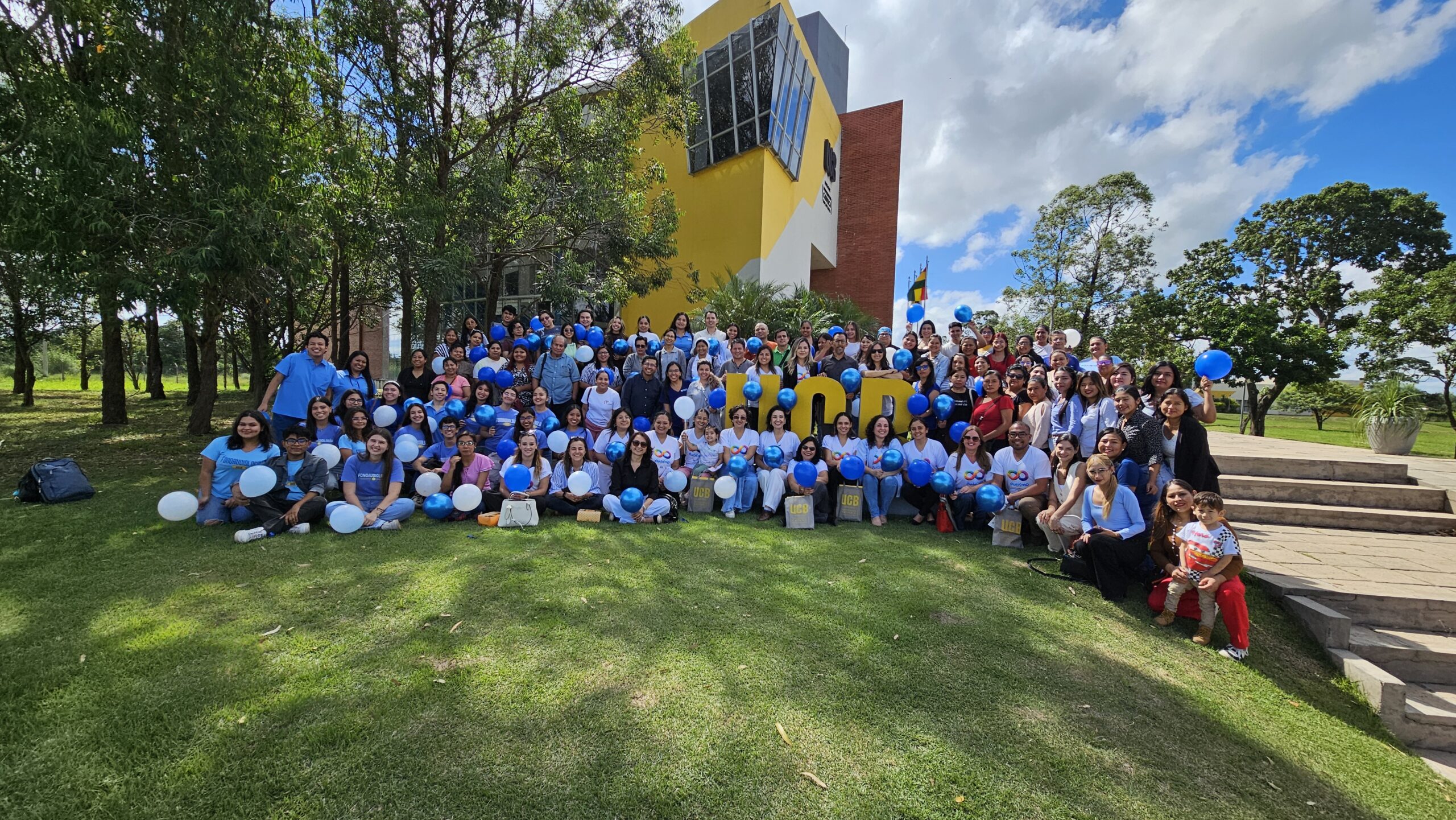 Lee más sobre el artículo Compromiso e inclusión marcaron el 4° Encuentro sobre Autismo en la UCB Santa Cruz
